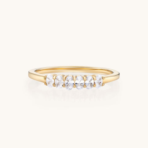 Lustre Ring