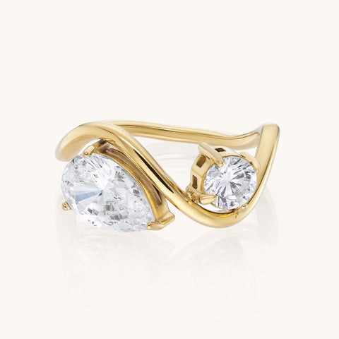 Oraya Ring