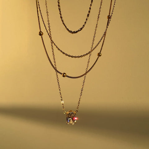 Luna Necklace